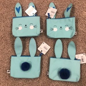 Adorable Easter bunny Yoobi zip pouch